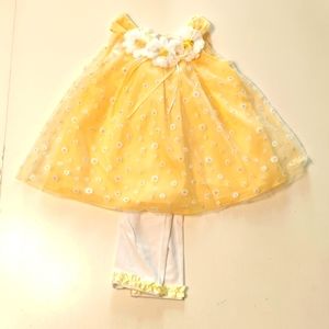 Yellow daisy outfit